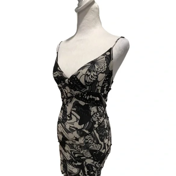 GARAGE. Sz XS. Gray/Black Spaghetti Strap form fitting dress. - Picture 6 of 13